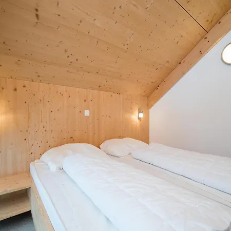 In Near Lift Chalé *