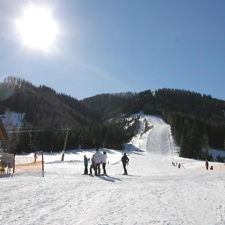 In Near Lift Chalé *