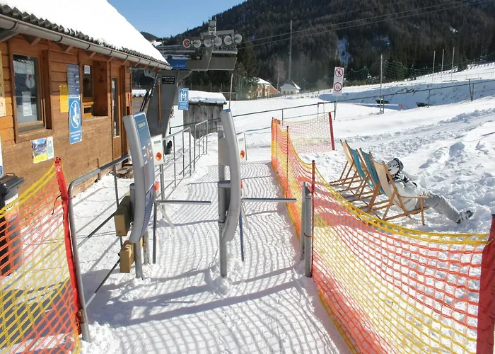 Шале Chalet In Hohentauern Near Ski Lift Хоэнтауэрн